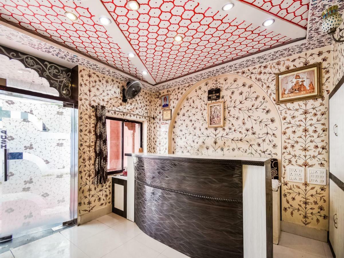 Oyo 48665 Kesar Palace Amer Eksteriør bilde